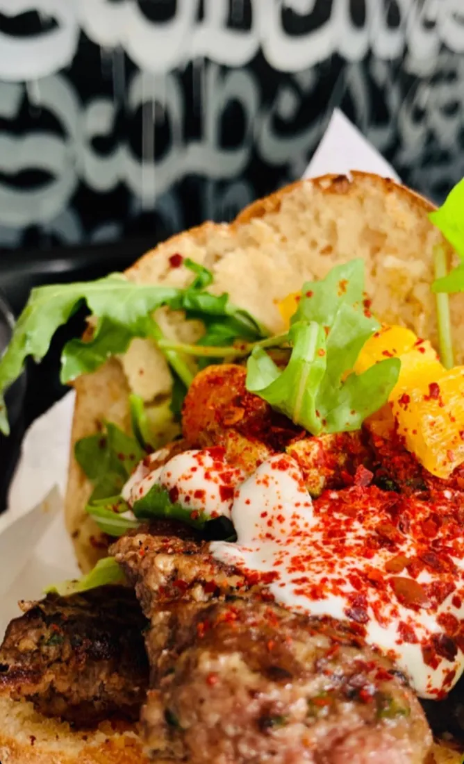 Grill & Salat von Os' Kitchen